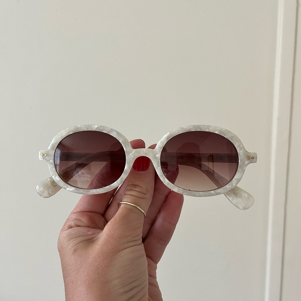 White Oval Sunglasses with Brown Lenses